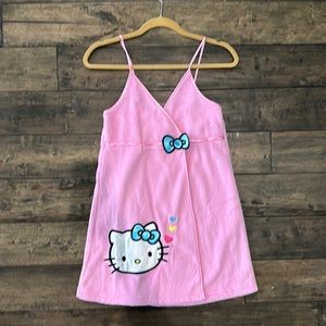 NWT Hello Kitty Sleepwear Spaghetti Strap Intimate Robe Y2K Pink Size Medium